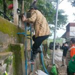Datangkan 1.000 Karung Limbah Batu Bara, untuk Talud Darurat