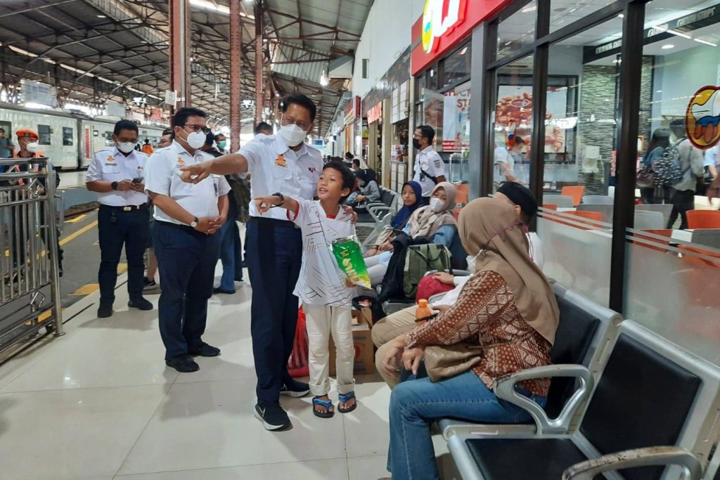 Selama Masa Libur Nataru. 4,4 Juta Penumpang Gunakan Kereta API