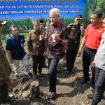 Gubernur: Pemanfaatan Hutan Harus Perhatikan Pohon Penahan Air