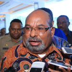KPK Tangkap Lukas Enembe, Tersangka Suap Proyek di Papua