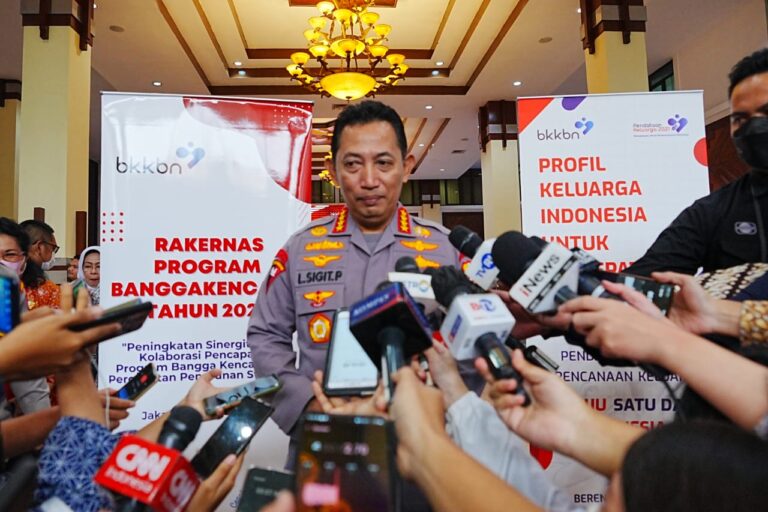 Kapolri Instruksikan Jajarannya Bantu Program Pemerintah Turunkan Stunting