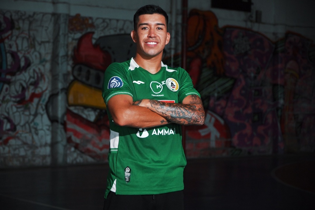 Jonathan Cantillana resmi berkostum PSS Sleman. (Foto: dok Media PSS)