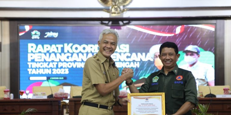 BNPB Bantu Pemprov Jateng Rp 4,25 M untuk Tangani Banjir