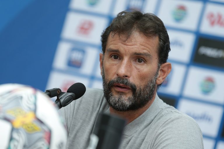 Pelatih Persis Solo, Leonardo Medina. (Foto : Dok Media Persis)