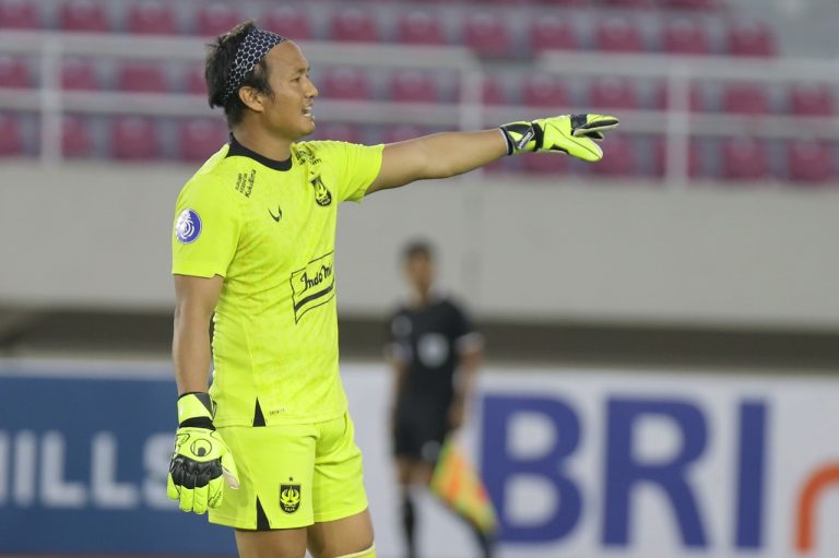 Kiper Wahyu Tri NUgroho saat membela PSIS Semarang di BRI Liga 1 2022/2023. (Foto: Dok Media PSIS)