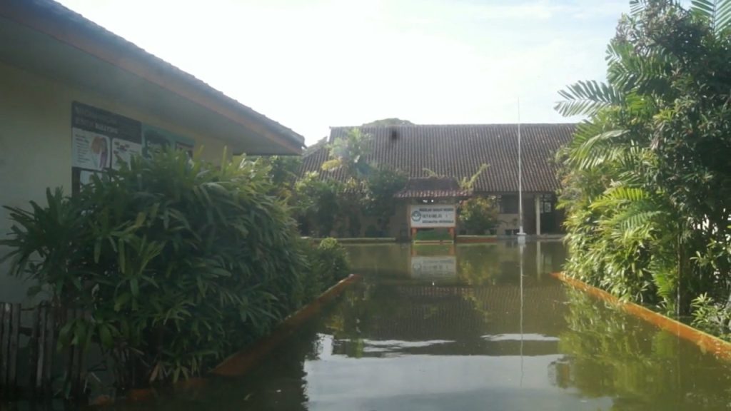 Luapan Sungai Lusi Rendam Sekolah Dasar di Desa Getas Rejo, Siswa Diliburkan