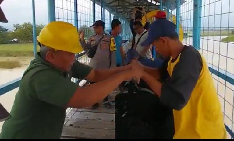 Pintu Bendung Wilalung Dibuka, Warga Tidak Perlu Was-was