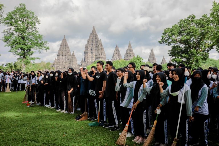 Libatkan 730 Siswa, TMWC Kolaborasi Peduli Lingkungan Hadirkan Destinasi Elegan