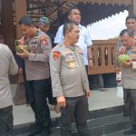 Kabareskrim dan Tiga Jenderal Asli Blora Kunjungi Pendopo Samin Karangpace