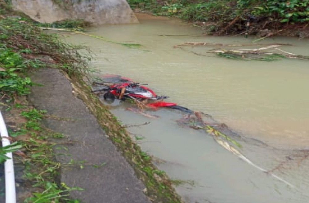 Seorang Pria Tewas, Diduga Terseret Banjir Bandang di Grobogan