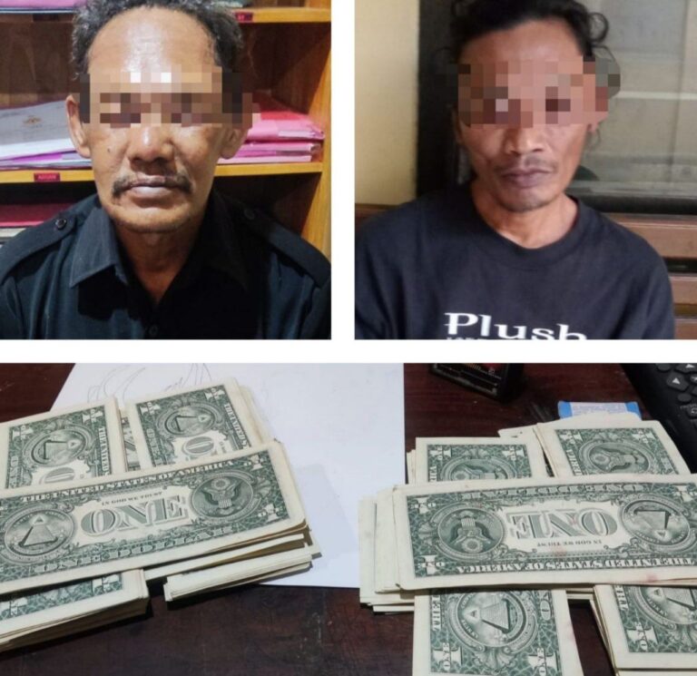 Polisi Ringkus Dua Orang Pengedar 392 Lembar Uang US Dollar Palsu