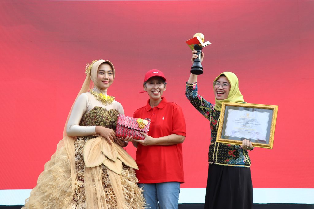 Peringati HPSN 2023, Pj Bupati: Sampah Bisa Jadi Sumber Penghasilan