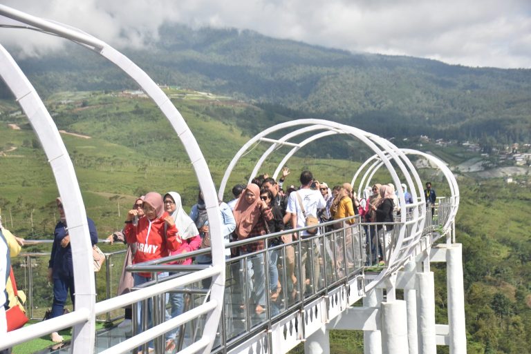 Rampung Tahap Pertama, Kemuning Sky Hills Diserbu Wisatawan