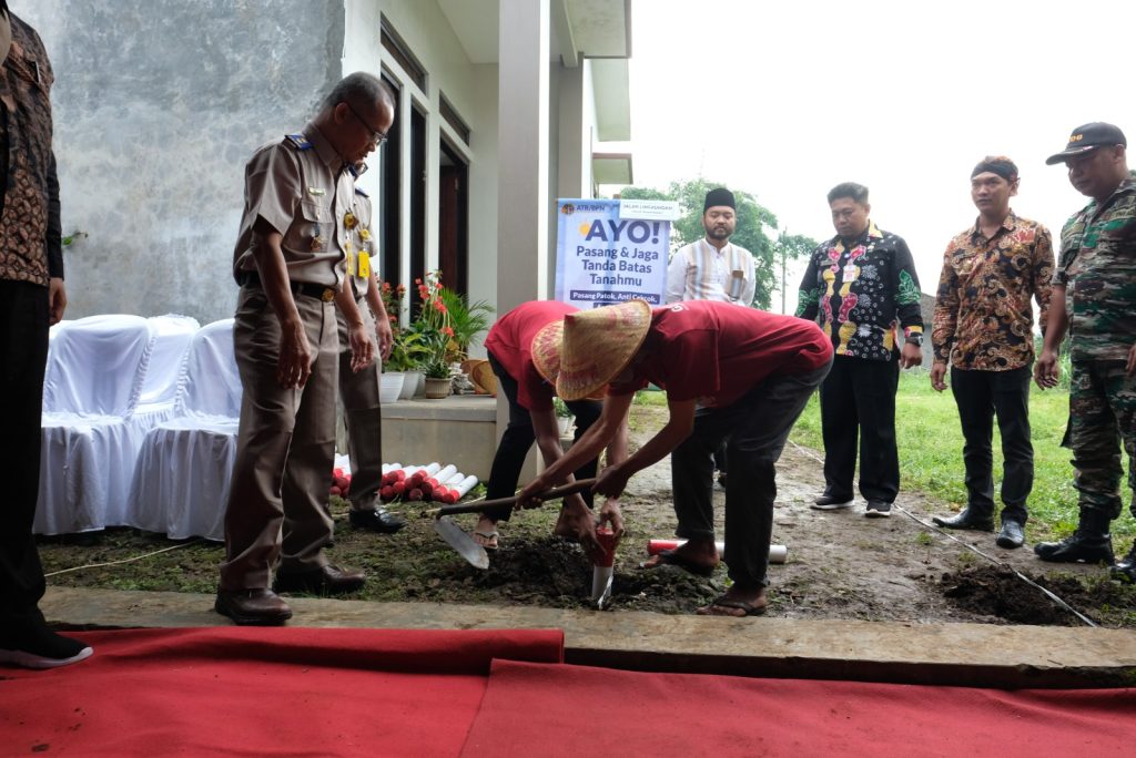 ATR/BPN Gelar Program Pasang Patok Anti Caplok, Anti Cekcok