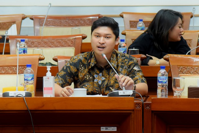 Rizki Natakusumah Dukung Rencana KSAD Prioritaskan Santri Jadi TNI