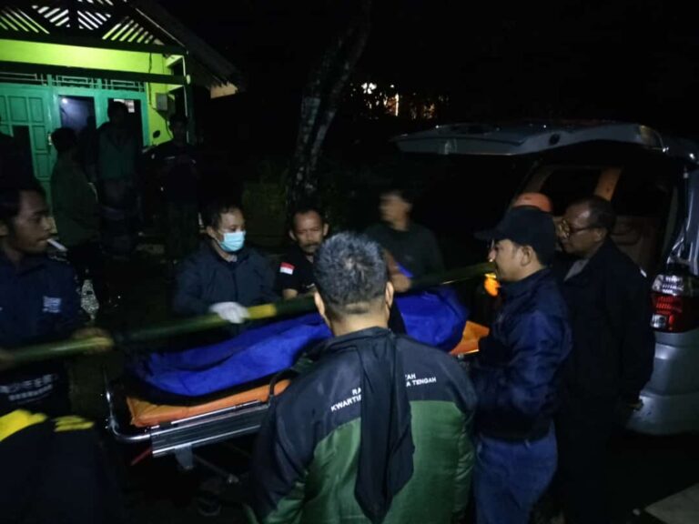 Niat Mancing, Warga Krandengan Terseret Arus Sungai Kalipaingan