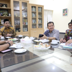 Atasi Banjir, Taj Yasin Minta Semua Wilayah Mencari Solusi Bersama