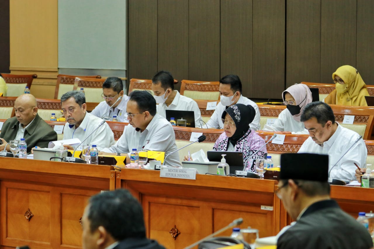 Mensos: Kami Akselerasi Penanganan Kemiskinan, Bukan Pelihara Kemiskinan