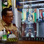 Mendagri Minta Kepala Daerah Cek Inflasi Rutin ke Lapangan