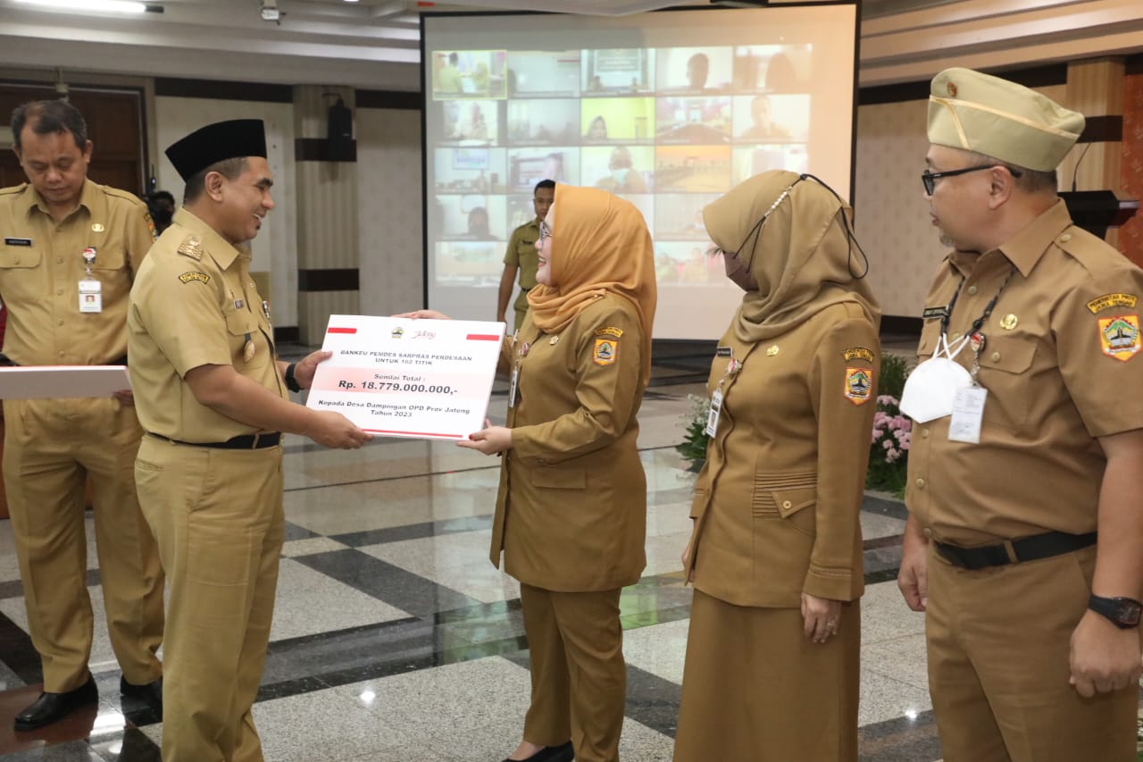 Gus Yasin Minta OPD Jateng Kebut Program Desa Dampingan