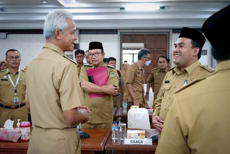 Bupati Minta Bantuan Gubernur Jateng untuk Pembangunan Jalan