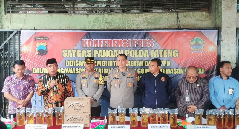 Toko di Weleri, Ditindak Satgas Pangan Gegara Jual Minyakita Lampaui HET