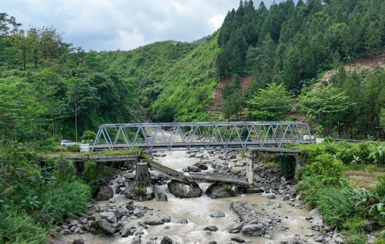 Jembatan Kali Keruh Pekalongan-Pemalang, Lancarkan Akses Warga