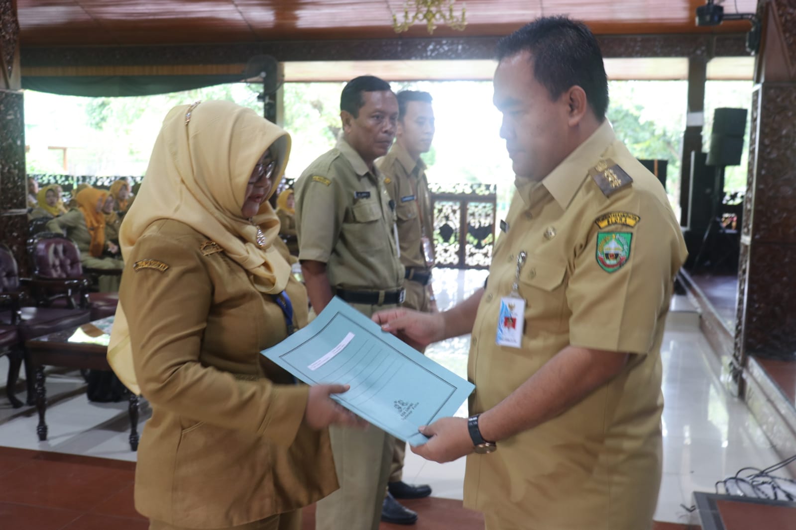 Bupati Ajak 215 Kepala SD Sesarengan Mbangun Pendidikan di Blora