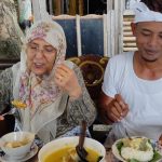 Seorang Turis Asal Turki, ke Indonesia Hanya untuk Cicipi Makanan Tradisional Demak