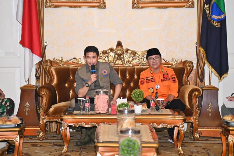 Kepala BNPB Instruksikan Pembangunan Rumah Insitu Dipercepat