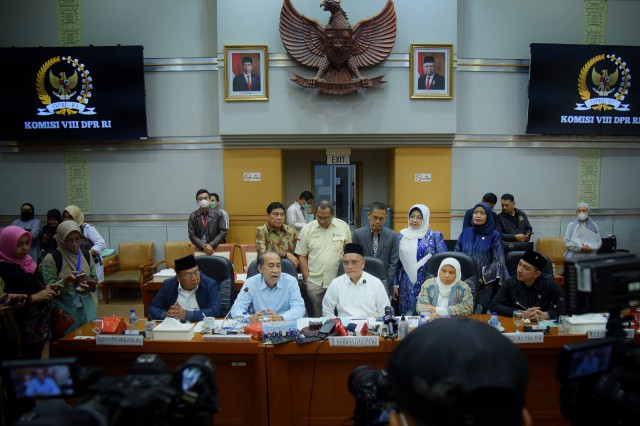 Utamakan Kepentingan Masyarakat, Komisi VIII Dorong Pemerintah Turunkan Biaya Haji