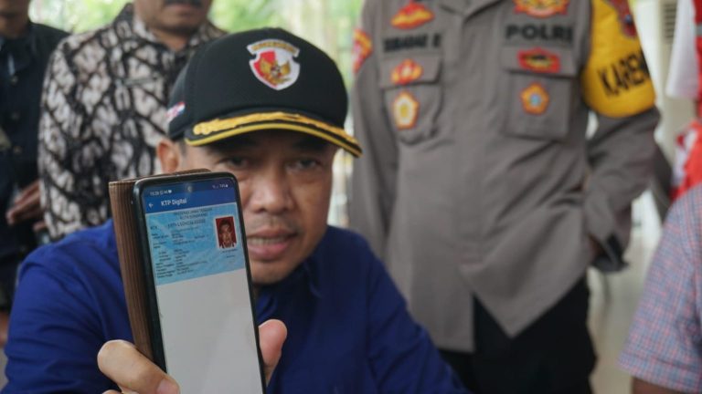 Jateng Targetkan 25 Persen E-KTP Teraktivasi Digital di Akhir 2023