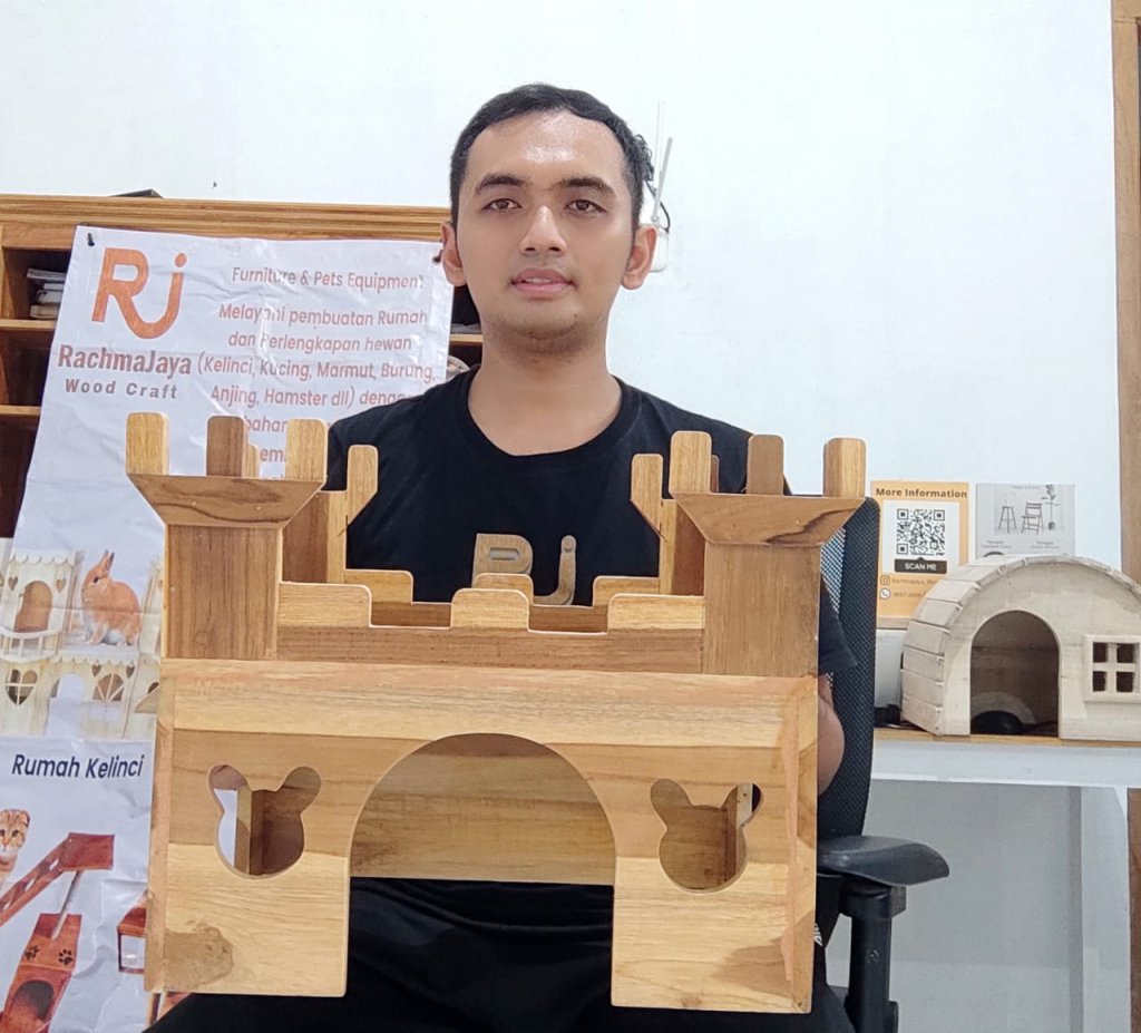 Kandang Estetik Buatan Fahmi Kalijambe Beromzet Hingga Rp 20 Juta