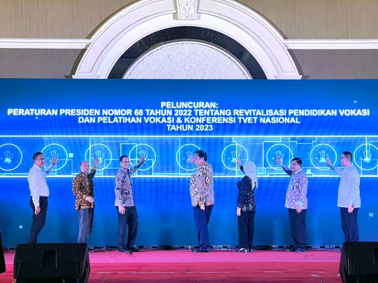 Kejar Kualitas SDM, Presiden Luncurkan Perpres Revitalisasi Vokasi