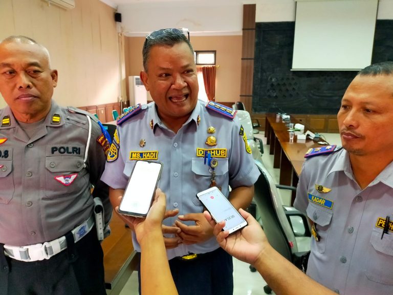 Tidak Memiliki SRUT, Kereta Kelinci Dilarang Beroperasi