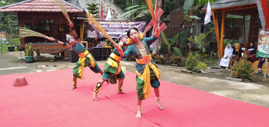 Gelar budaya saat premier film edukasi Pustaka Aksara Borobudur (Foto: Dok Pemkab Magelang)