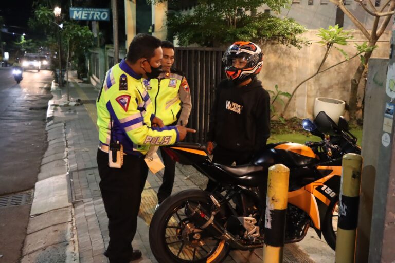 1,069 Pengendara Terjaring Razia OKLLC 2023 Satlantas Polres Salatiga