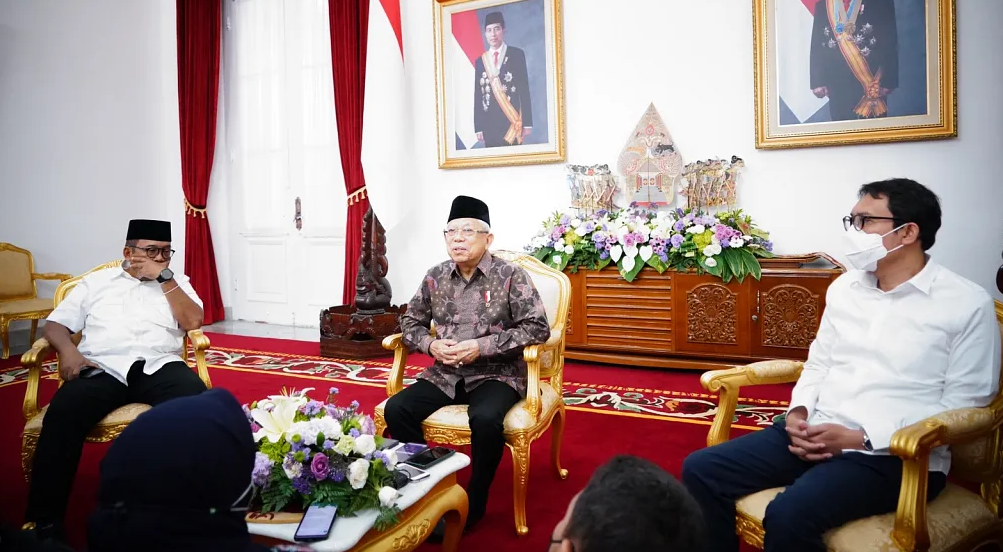 Tingkatkan Destinasi Wisata Ramah Muslim, Wapres Jelaskan Perbedaan Wisata Halal dan Religi