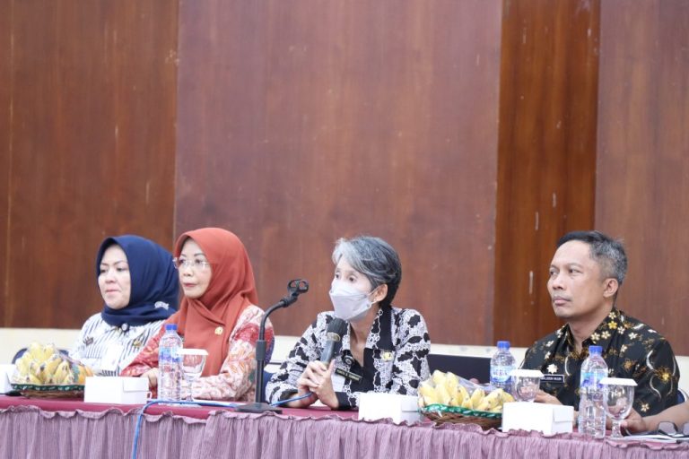Pemkab Cilacap Kejar Target Input Data Kemiskinan dari 37 Desa