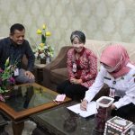 Bank Jateng Serahkan Dana CSR untuk Balita Stunting dan Bumil KEK