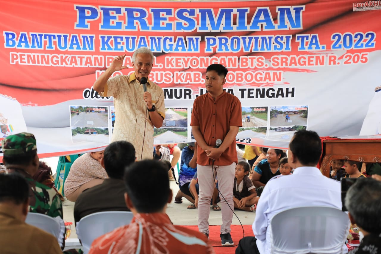 Puluhan Tahun Rusak Parah, Warga Keyongan Senang Jalan Desa Diperbaiki