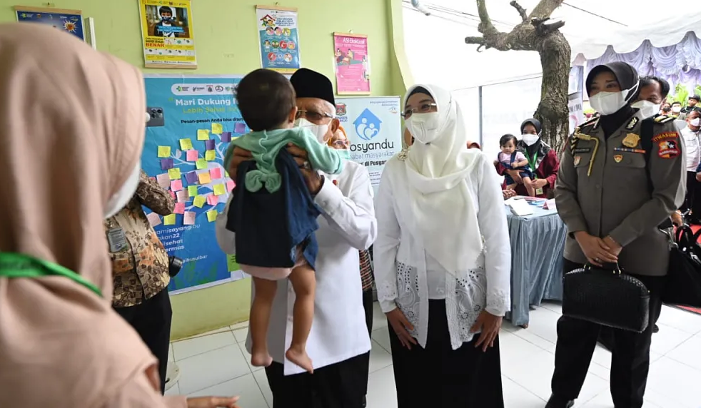 Wapres Pastikan Pemerintah Tambah Jumlah Dokter di Indonesia