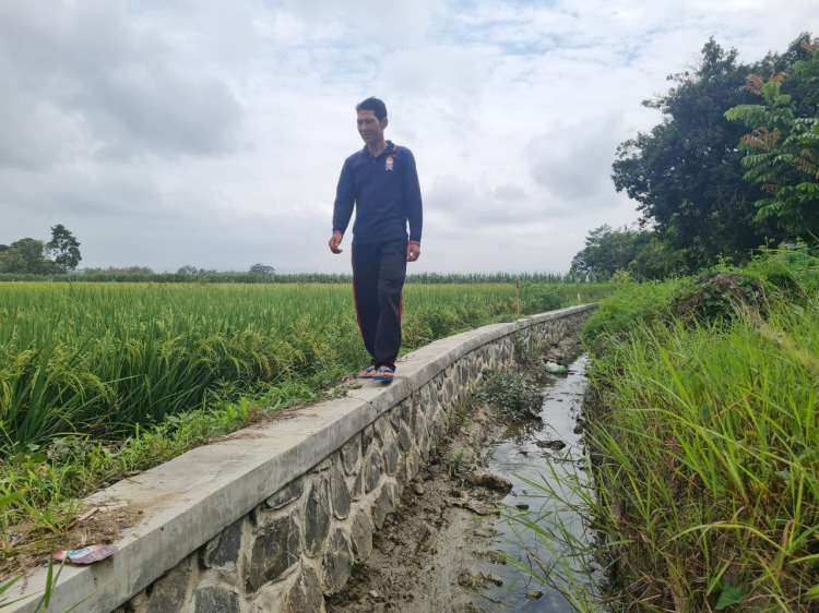 Dibantu Jalan dan Irigasi, Warga Sijono Makin Produktif