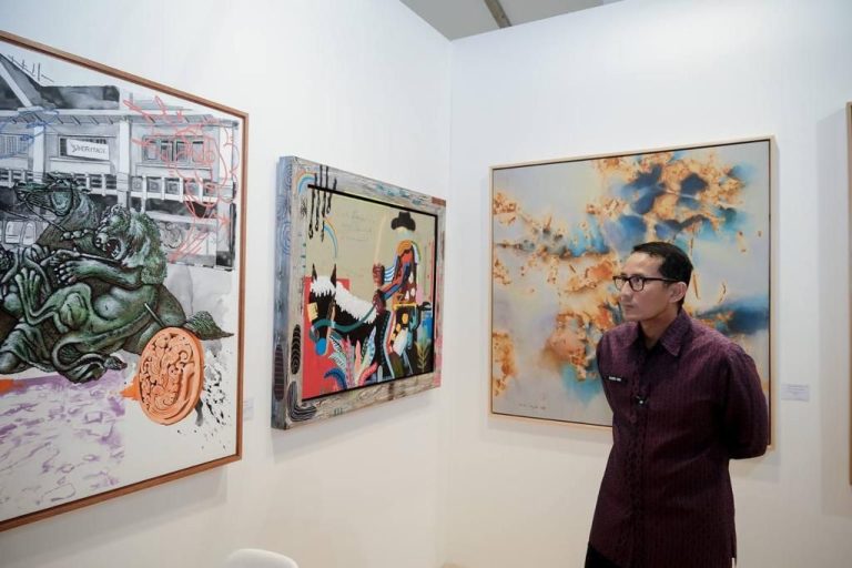 Menparekraf: “Art Jakarta Gardens” Hadirkan Ruang Apresiasi Karya Seni Rupa