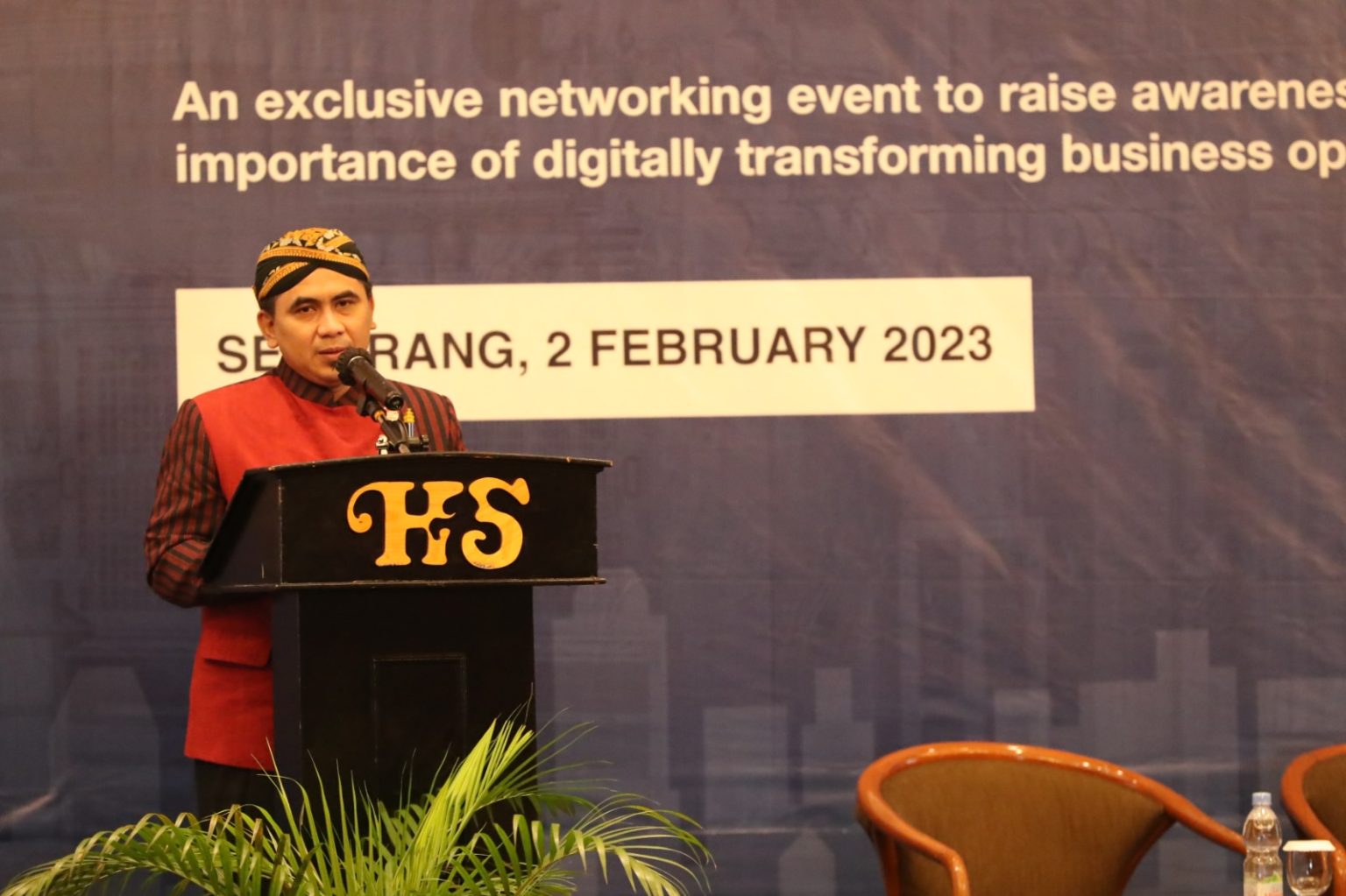 Wagub Minta Industri Besar Tidak Meninggalkan Industri Kecil