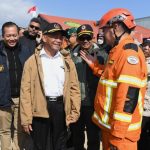 Delegasi Pemerintah Republik Indonesia yang dipimpin Menko PMK Muhadjir Effendy mengunjungi pusat operasi tim INASAR di Kota Antakya, Provinsi Hatay, Turki, Rabu (22/02/2023). (Foto: Dok BPMI Setpres/Kris) 