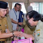 Bupati Ingatkan Tugas Baru para PNS Penerima SK Pensiun