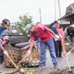 Peringati HPSN, Pemkab Gotongroyong Bersihkan Sampah di Pasar