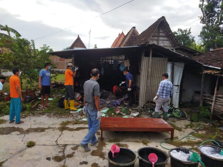 Lansia Ditemukan Meninggal di Kamarnya, Inafis Grobogan Olah TKP