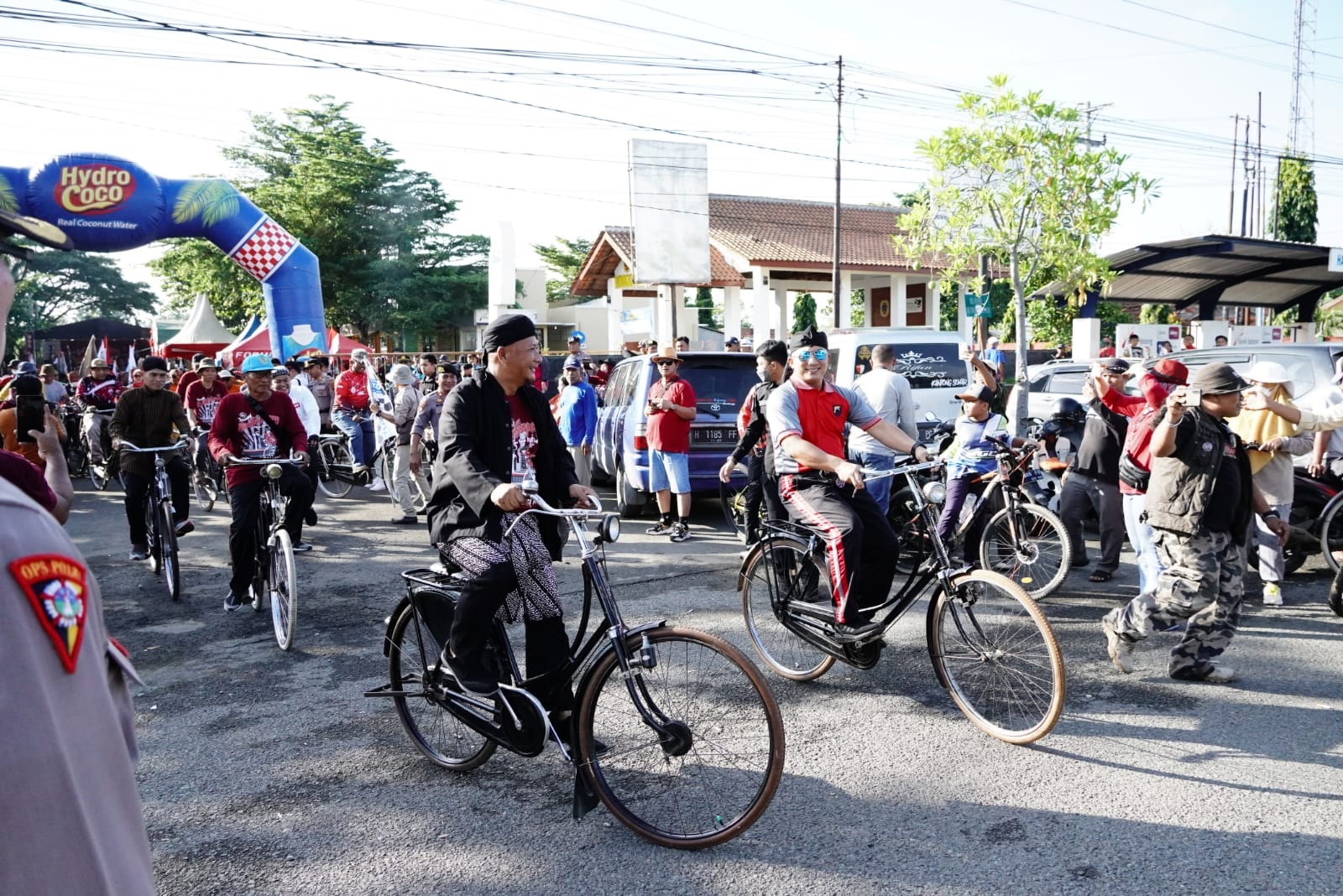 Ganjar Absen dalam ‘Ngonthel Bareng Gubernur’, Acara Tetap Berlangsung Meriah